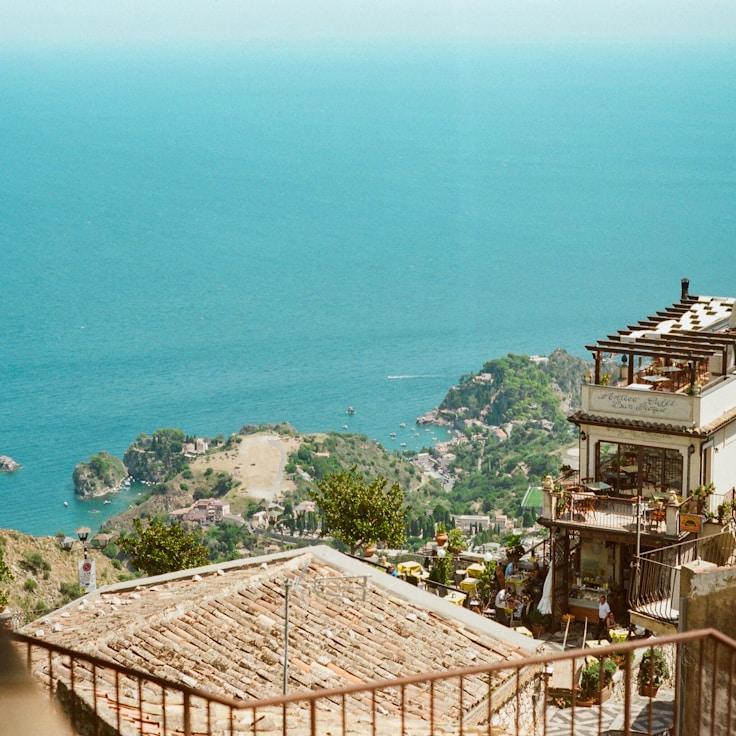 Family terraces and cafés for calm evenings in Zurich